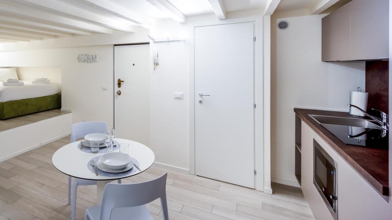 Italianway Apartment Milan Bagian luar foto